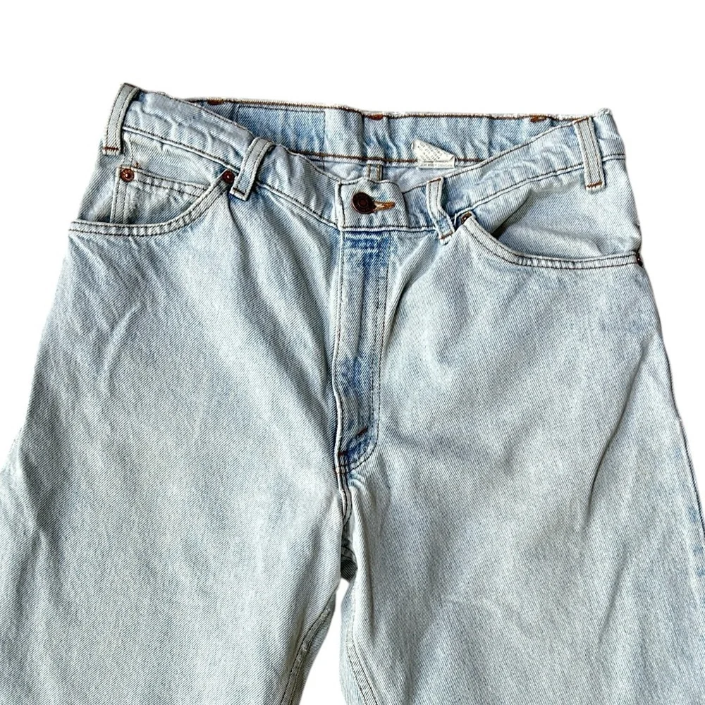 Vintage Orange Tab Levi’s 550 Light Wash Relaxed Baggy Jeans Made in USA, 33